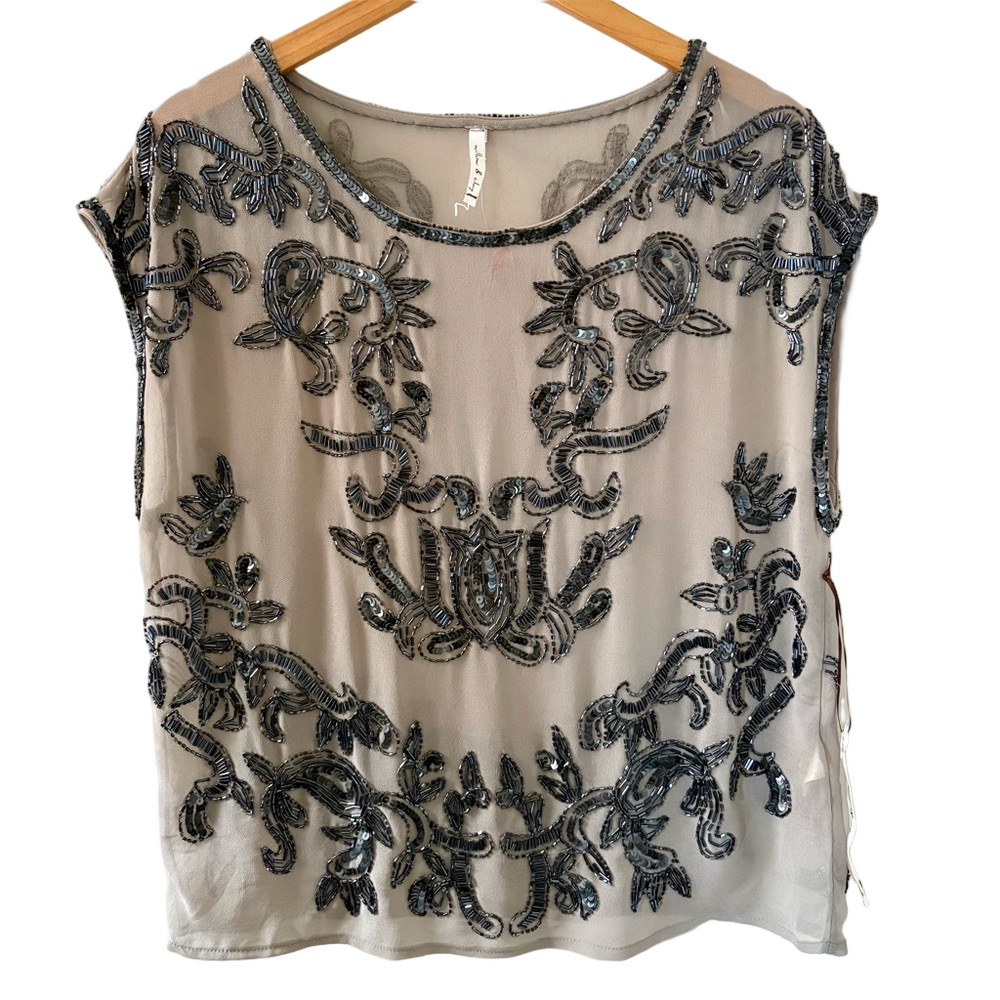 NWT Willow & Clay Sheer Grey silver beaded & sequined blouse XS brand new